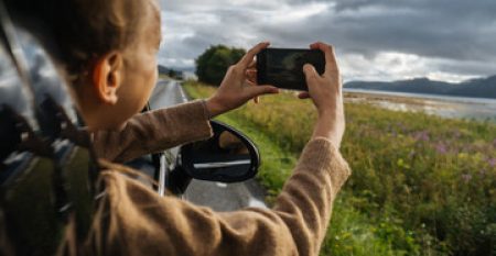 240_F_463150226_BoNxfpqxOgZWtTQuNpVzWiOePum4X0fg (1)